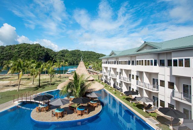 01 cove resort palau