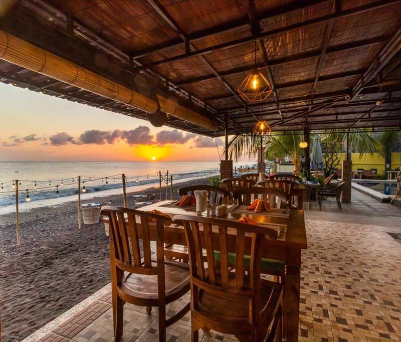 Two Fish Divers Resort Amed