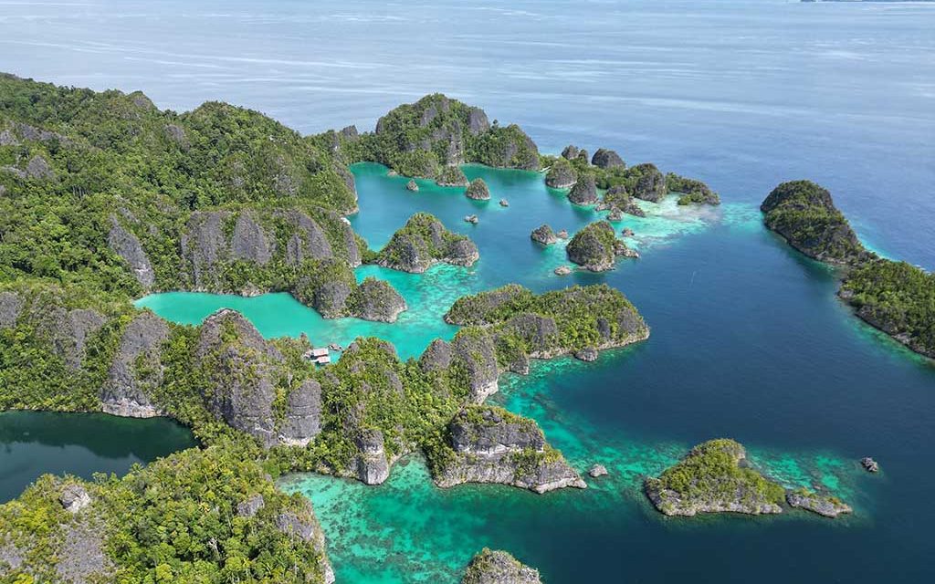 Katembe Raja Ampat Resort